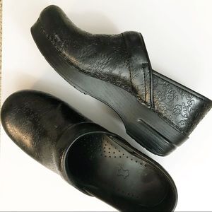 Dansko NWOT | Black Patented Leather Clog/Mule